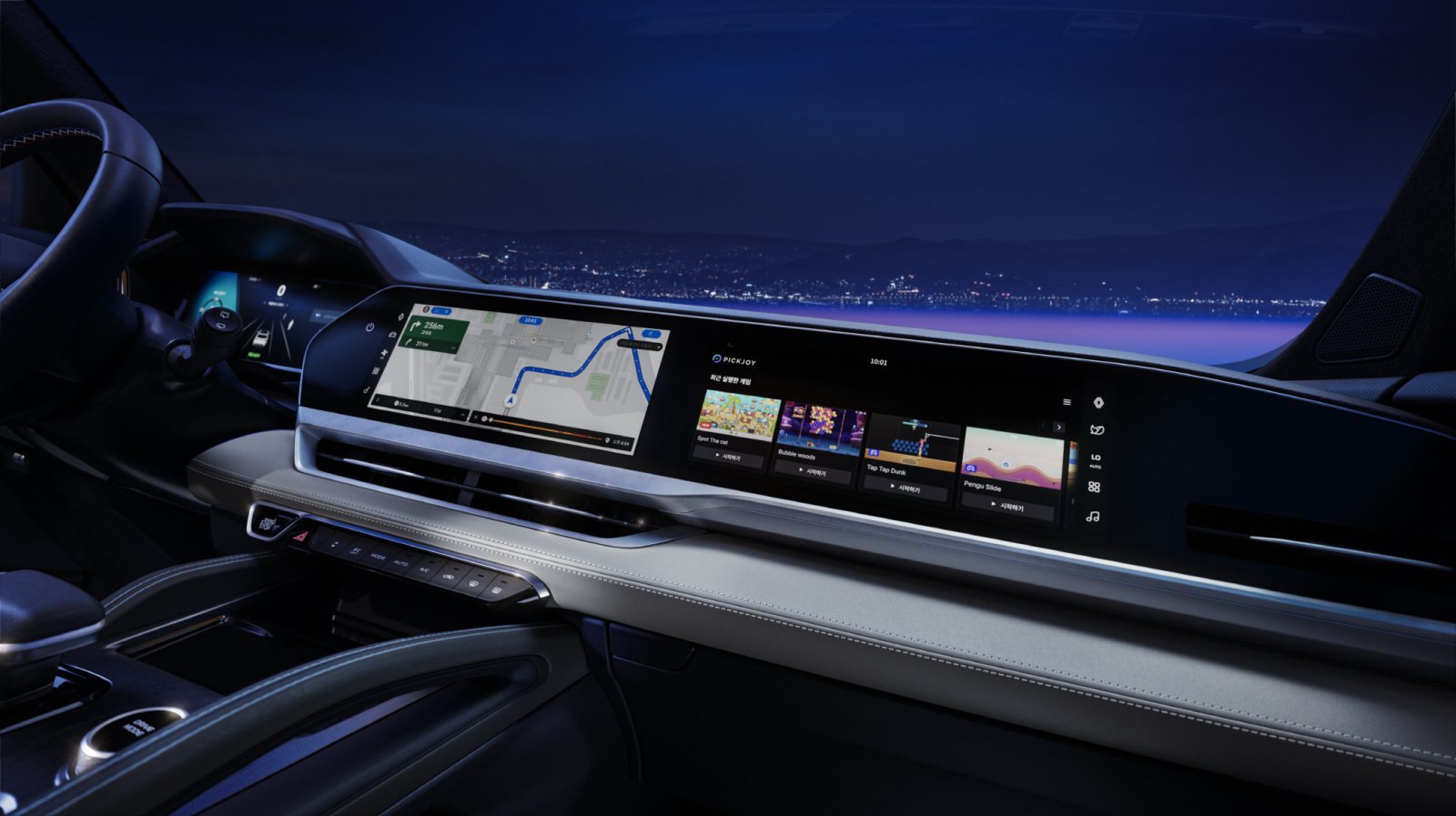 그랑 콜레오스 openR 파노라마 스크린에 탑재된 아케이드 게임 기능. 사진제공 ｜르노코리아