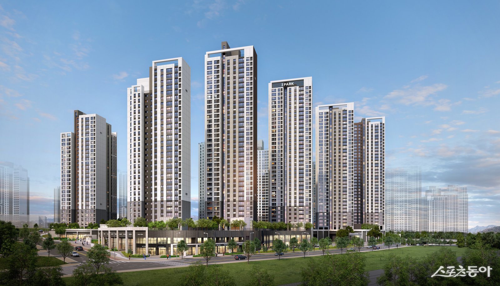 HDC현대산업개발이 충남 천안시 서북구 부대동 409-1번지 일원에 들어서는 천안 아이파크 시티 2단지 견본주택을 개관하고 본격적인 분양에 돌입했다. 천안 아이파크 시티 2단지 투시도. 사진제공 ｜HDC현대산업개발