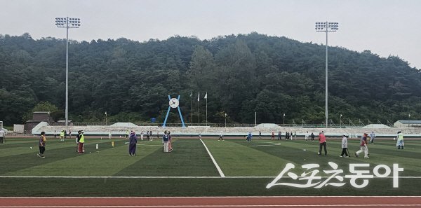 제11회 봉화군수배 그라운드골프대회가 진행되고 있다. 사진제공 ㅣ 봉화군