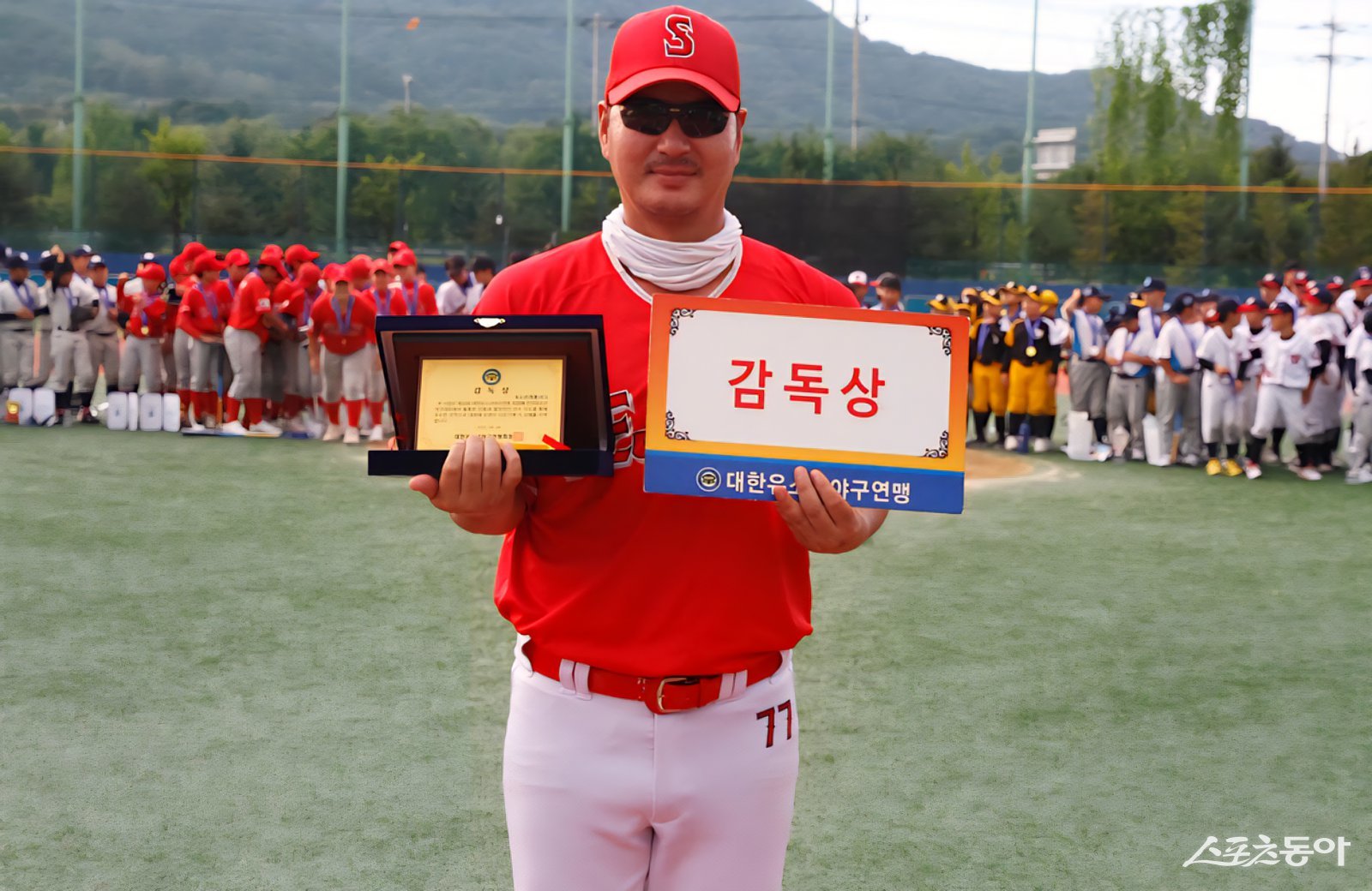 세종시유소년야구단의 제22회 대한유소년야구연맹 회장배 전국유소년야구대회 겸 상반기 왕중왕전 우승을 이끈 장재혁 감독. 사진제공｜대한유소년야구연맹