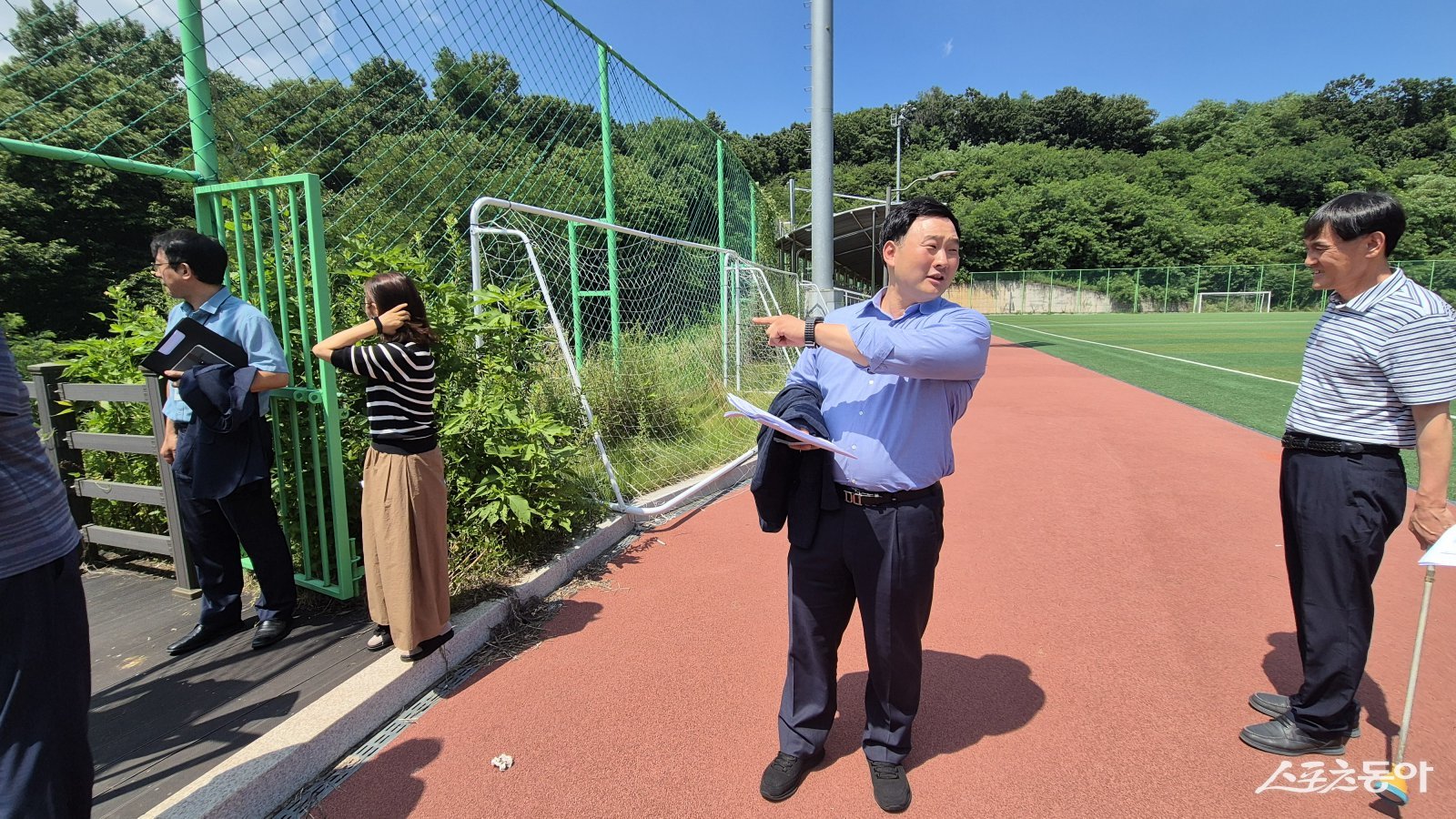 고준호 의원이 직접 중재에 나서 지난 7월 봉일천고를 방문, 교직원 및 학부모 의견을 청취하며 논의를 이끌어냈다. 사진제공|고준호 의원(국민의힘, 파주1)