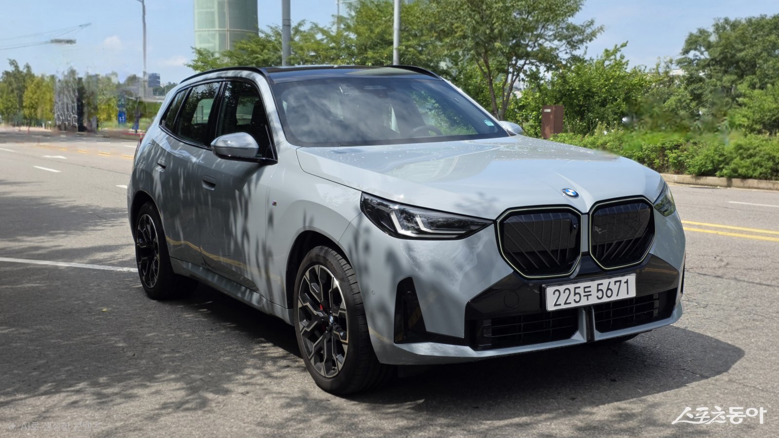BMW X3 20 xDrive M Sport Pro는 부드러운 승차감과 정제된 스티어링 감각, 정숙한 실내 NVH 성능을 앞세워 고급 SUV다운 주행 감성을 완성했다. 원성열 기자 sereno@donga.com