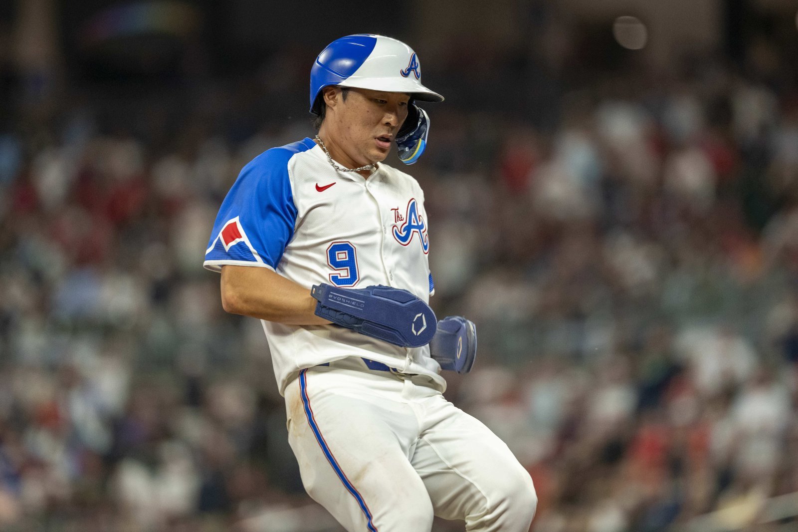 애틀랜타 김하성은 14일(한국시간) 트루이스트파크에서 열린 ‘2025 MLB’ 휴스턴전에서 6번타자 유격수로 선발출전해 3타수 1안타 1타점을 기록했다. 이적 이후 득점권 타율 0.600으로 해결사 역할을 해내고 있다.|AP뉴시스
