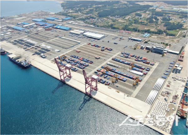 포항 영일만항 전경. 사진제공 ㅣ 경북도