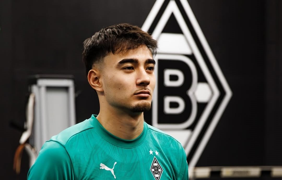 독일 매체 ‘데어 베스텐’은 “카스트로프가 묀헨글라트바흐에서 당장 주전으로 뛸 가능성은 낮다. 그러나 월드컵에 나서려면 소속팀 출전 시간이 필수적이다. 잦은 A매치 장거리 이동은 소속팀과 대표팀에서 그의 컨디션과 활약에 직접적인 영향을 미칠 수 있다”고 우려했다. 사진출처|옌스 카스트로프 인스타그램