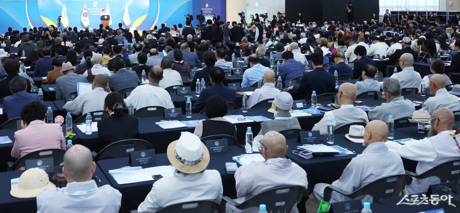 18일 대한민국 청주에서 ‘HWPL 9·18 평화 만국회의 제11주년 기념식’이 열리고 있는 모습. (사진제공=HWPL)