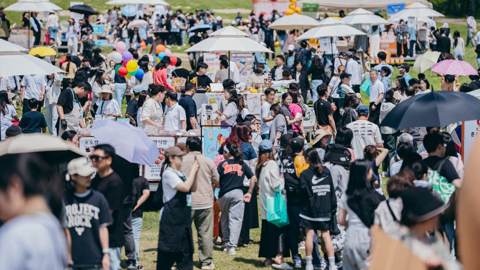 엘리시안 강촌 ‘숲 속 빵 시장’ 지난 행사 모습.   사진제공 ｜ 엘리시안 강촌