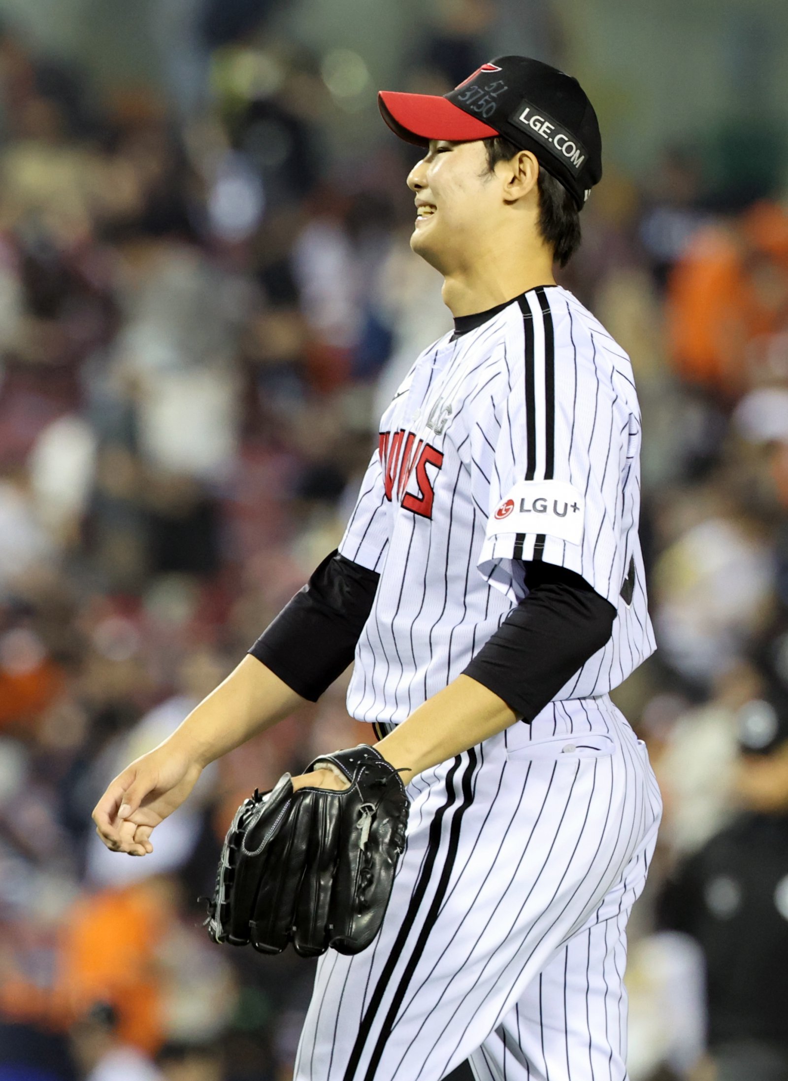 LG 김영우는 프로 첫 시즌부터 위력적인 투구를 이어가며 순수 신인 중에서 가장 뛰어난 기량을 보여주고 있다.|뉴시스