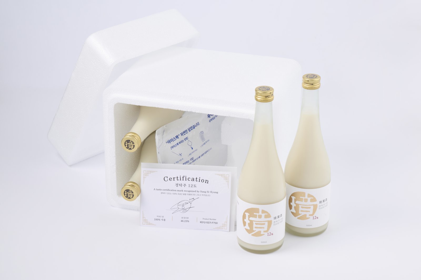 스타의 애호와 취향이 깊이 반영된 이른바 스타 브랜드가 추석 선물 시장의 최대 승부처인 ‘백화점’에도 진출하는 등 승승장구하고 있다. 자타공인 애주가 성시경의 경탁주(원 안)가 그 예로, 백화점 팝업의 신흥 강자로 각광 받는 롯데백화점 잠실점 에비뉴엘 진출에 성공했다. 사진제공|브랜드 경