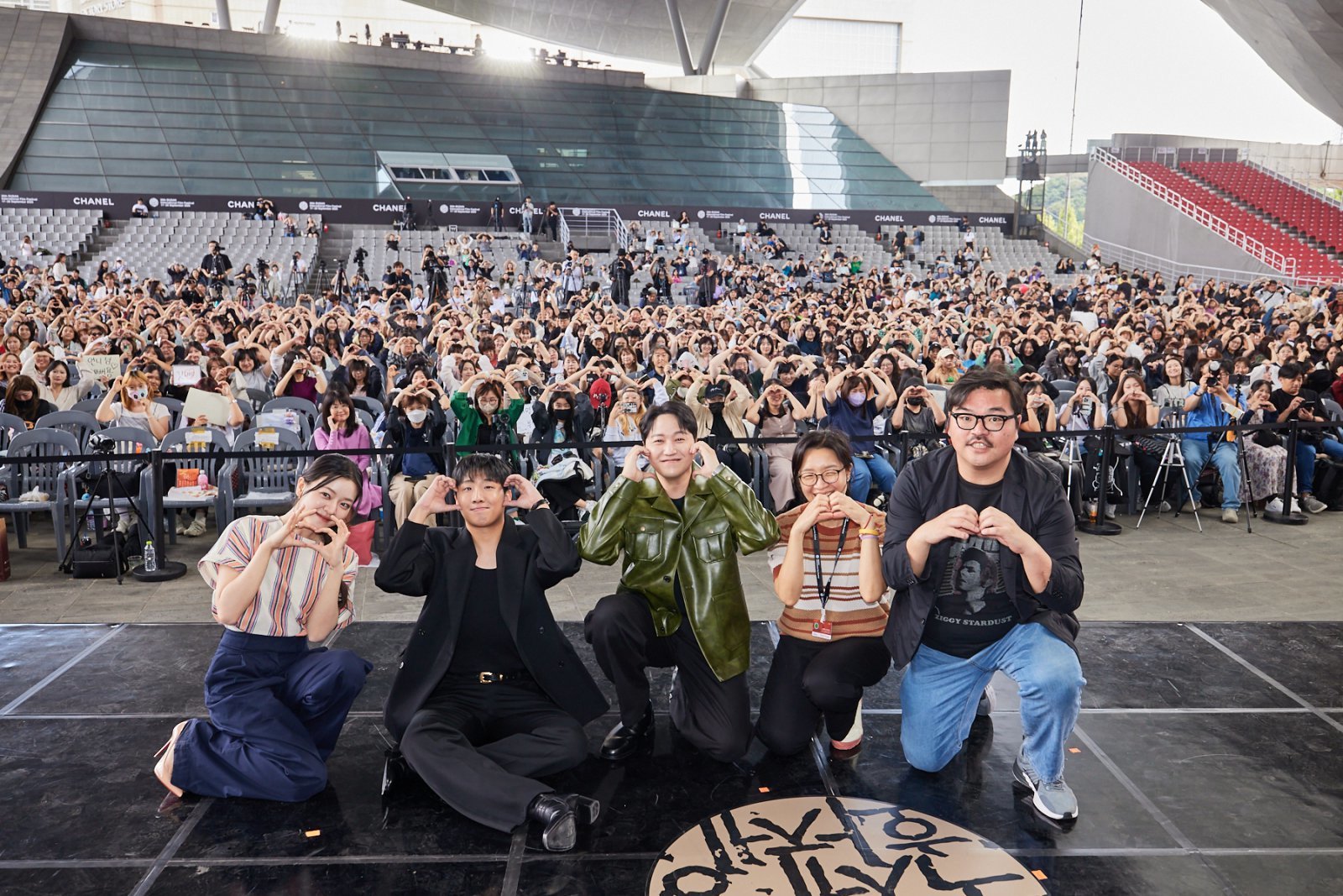 ▲ 왼쪽부터 고아성 배우, 홍사빈 배우, 김대명 배우, 윤가은 감독, 이종필 감독. 사진 출처=㈜티캐스트