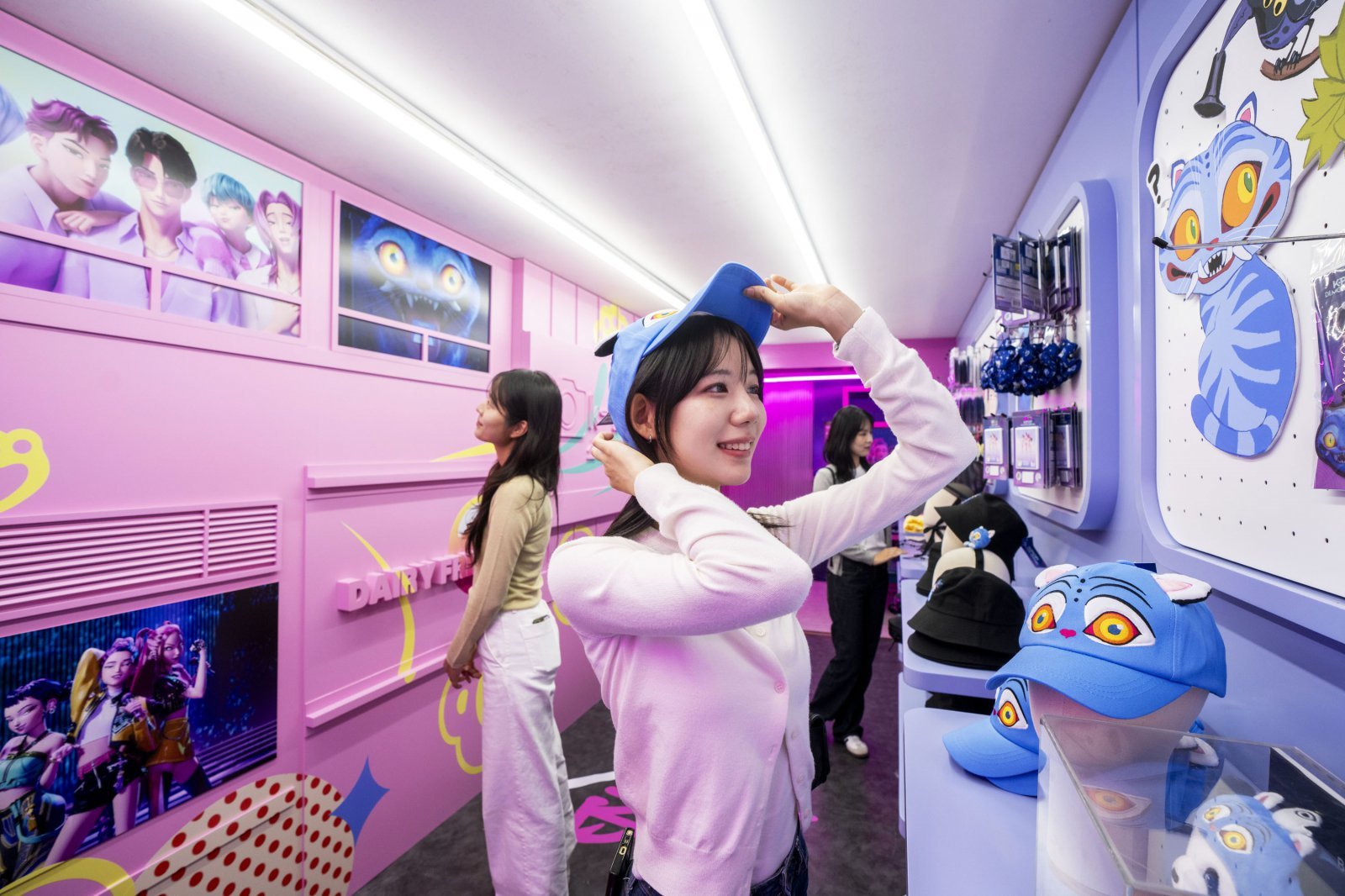 케데헌 존의 굿즈샵.   사진제공 ｜ 에버랜드