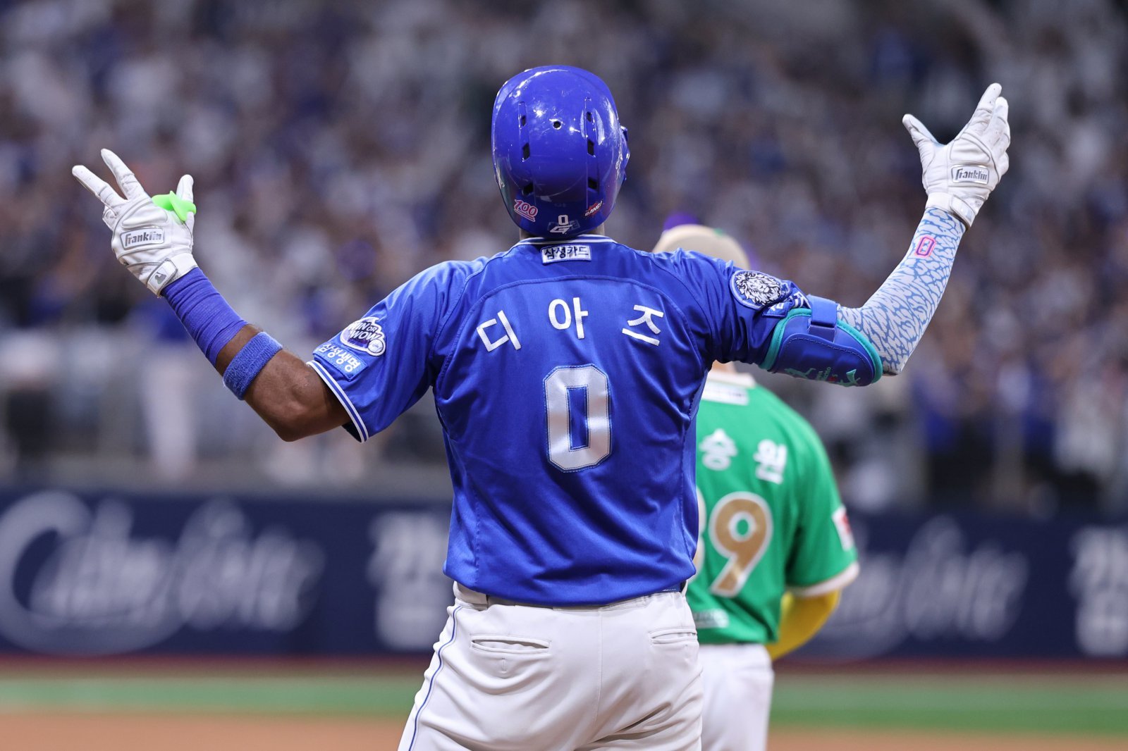 KBO리그 최초로 150타점을 밟은 삼성 디아즈는 50홈런이라는 마지막 목표를 남겨놓고 있다. 그는 “홈런도 좋지만, 팀을 직접 승리로 이끄는 타점을 더 선호한다”는 진심을 전했다. 사진제공｜삼성 라이온즈