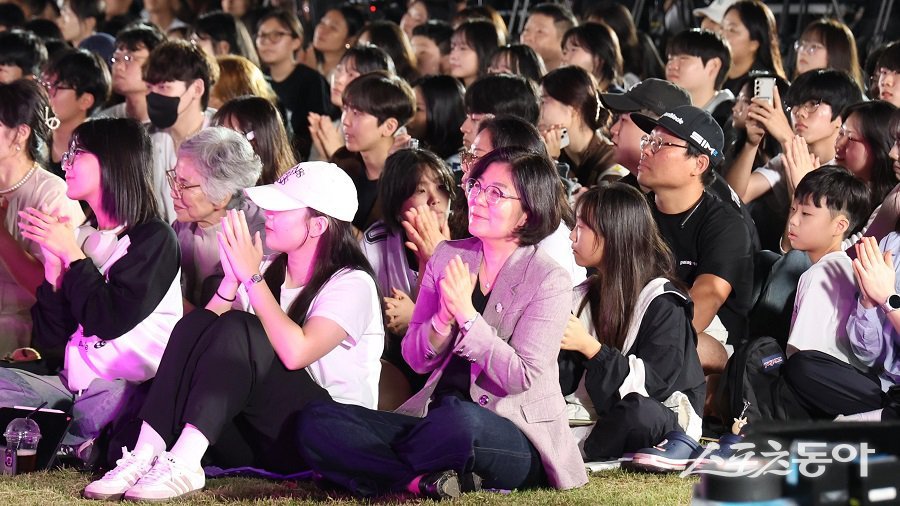 김보라 안성시장은 지난 27일부터 28일까지 주말 동안 관내 주요 행사를 직접 방문하며 시민 중심 행정을 실천하고 현장 소통을 이어갔다. 사진제공｜안성시