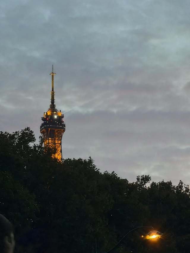 뱀뱀 소셜 캡처