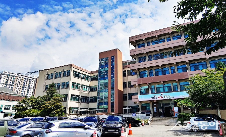 인천 미추홀구청 전경. 사진제공|인천 미추홀구청