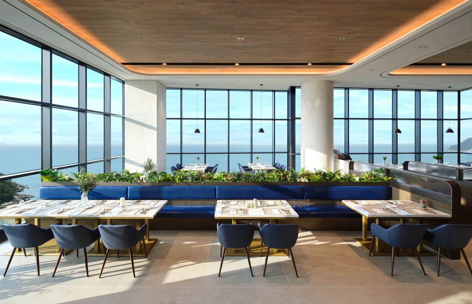 마티에 오시리아 다이닝 레스토랑 ‘골든리지(Golden Lizzy)’