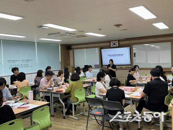 경주 화랑중학교가 국제 바칼로레아(IB) 중등프로그램(MYP) 후보학교로 승인받았다. 사진제공 ㅣ 경북교육청