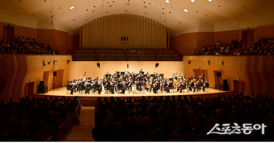 인천경제청, 제61회 인천시민의 날&IFEZ 개청 22주년 기념음악회’를 진행했다. 사진제공|인천경제자유구역청