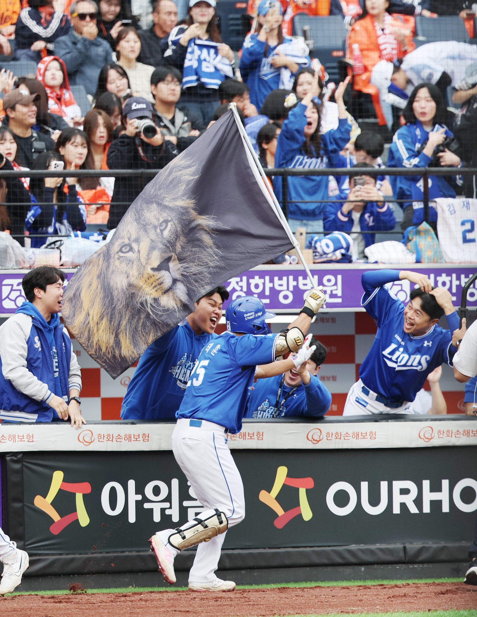 삼성은 PO 1차전 대전 한화와 원정경기부터 홈런포를 쏘아 올리며 타선의 힘을 과시했다. 대전|뉴시스