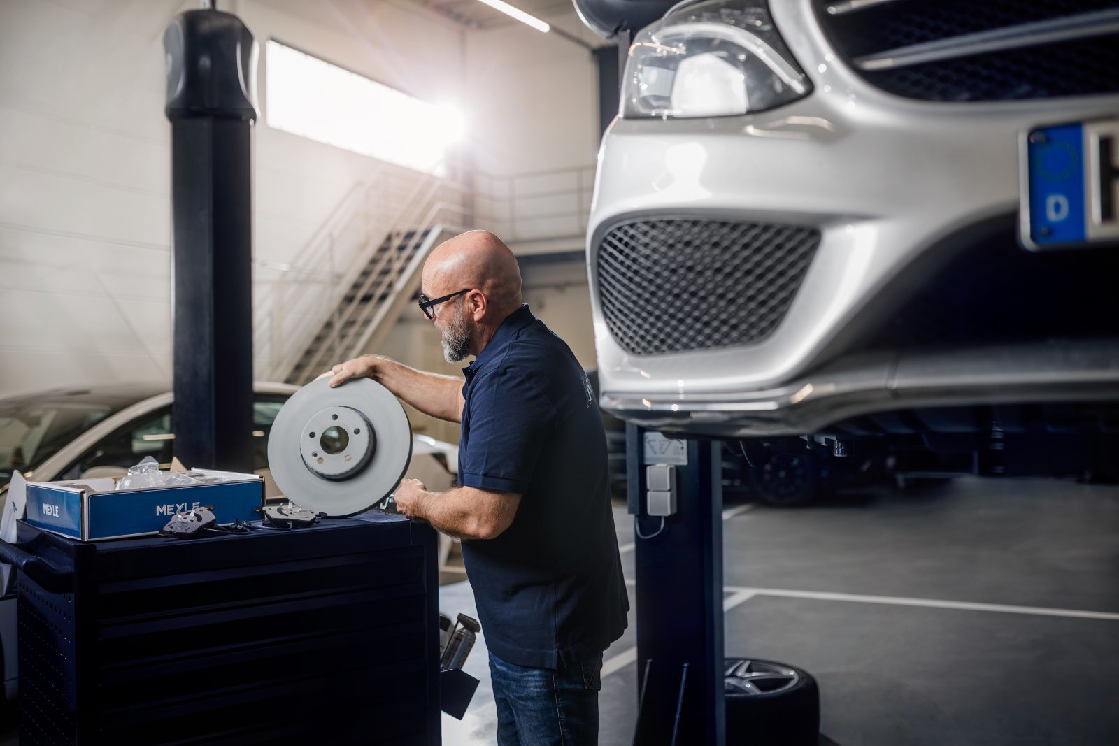 마일레는 보증기간이 끝난 수입차를 위한 브레이크 솔루션을 제시하고 있다. 사진은 MEYLE PD 브레이크 패드·디스크 제품. 사진제공｜마일레