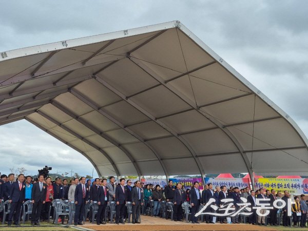 2025 민족통일 경상북도대회가 영주 풍기인삼문화팝업공원에서 개최되고 있다. 사진제공 ㅣ 영주시