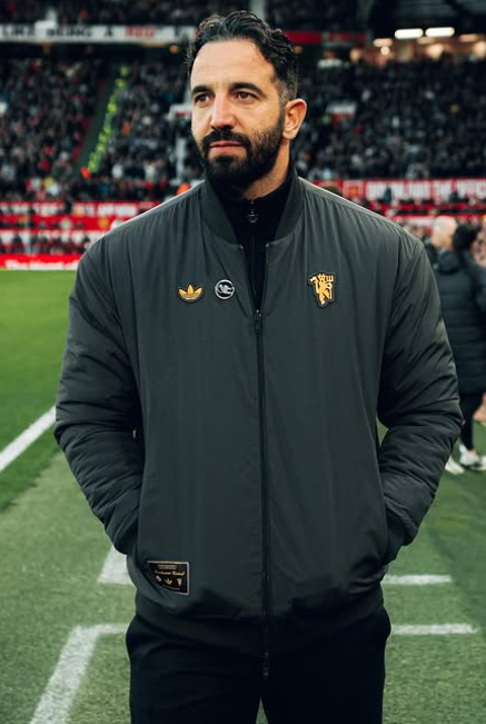 [౸] ,   Ƹ  ü ù 3 =