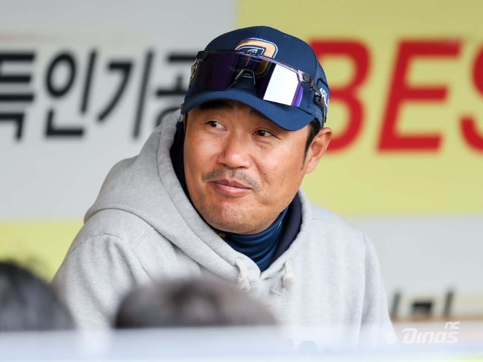 이호준 NC 감독은 감독 데뷔 첫해였던 2025시즌을 스스로 냉철하게 돌아봤다. 시즌 초반 경험을 통해 다음 시즌 실수를 반복하지 않으리라 다짐했다. 사진제공|NC 다이노스