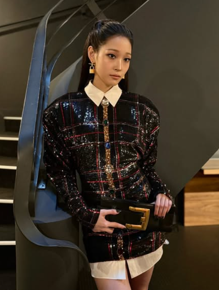 애니가 속한 올데이 프로젝트는 데뷔 3개월 만에 글로벌 브랜드 패션쇼에 초대되며 연내 데뷔한 아이돌 그룹으로써는 이례적인 막강한 파급력을 입증했다. 사진 | 애니 인스타그램