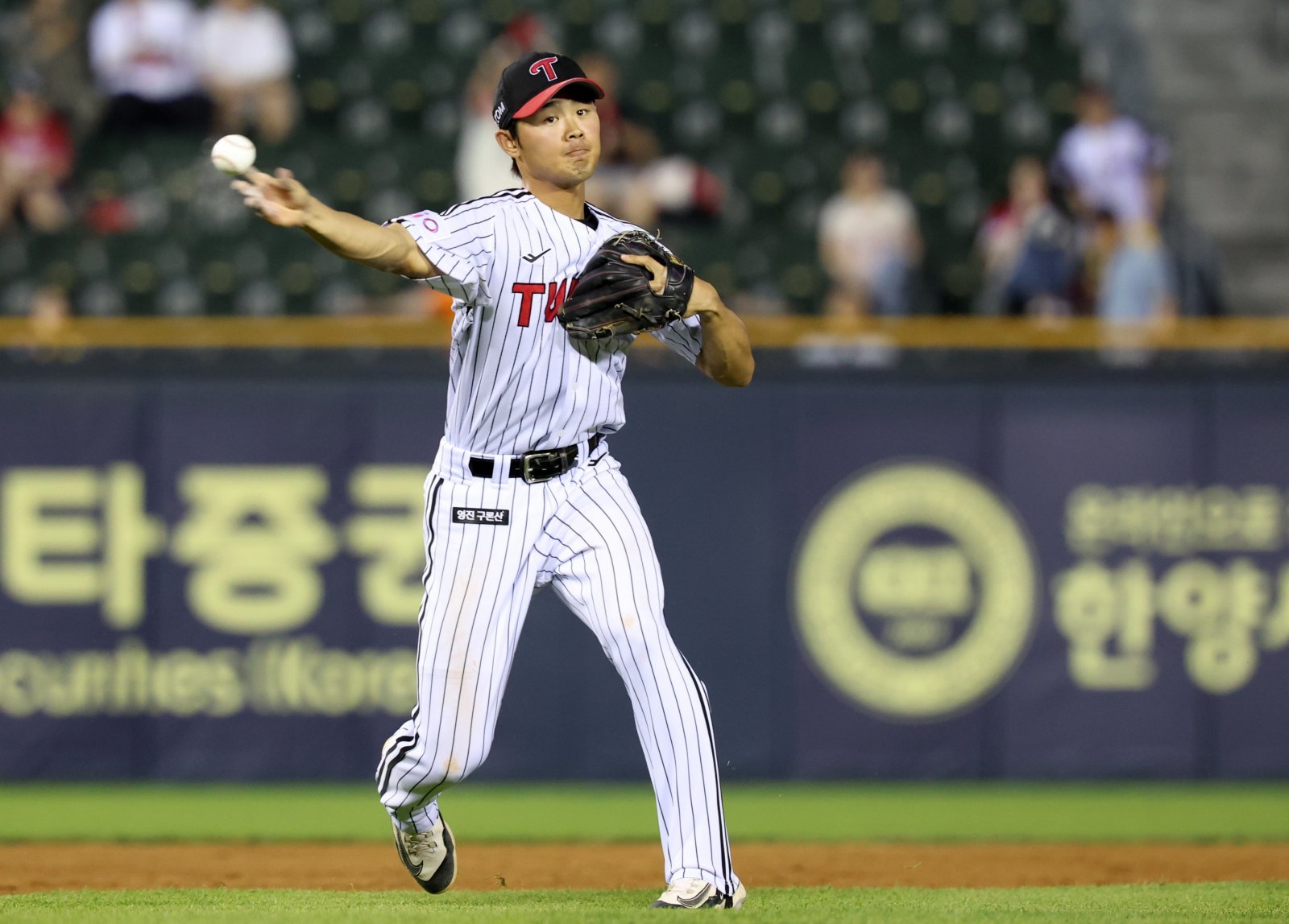 LG 이영빈은 팀의 KS 엔트리 마지막 한 자리를 차지한 주인공이다. 데뷔 첫 KS에 나선 그는 반드시 우승 반지를 끼겠다는 의지다. 잠실|뉴시스