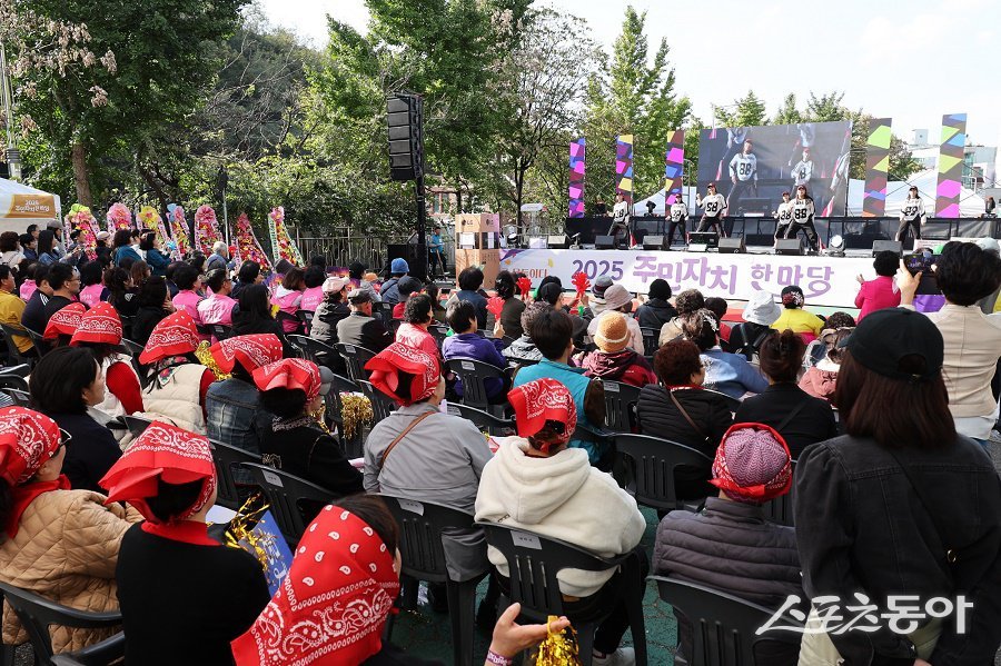 인천 남동구, ‘2025 주민자치 한마당’ 주민 화합 속 신명나게 진행됐다. 사진제공｜인천 남동구청