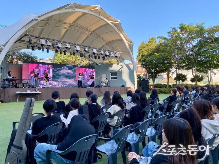 최근 순천시 청소년수련관 야외무대에서 열린 ‘2025 순천 학생자치 행복 페스타’. 사진제공=순천교육지원청