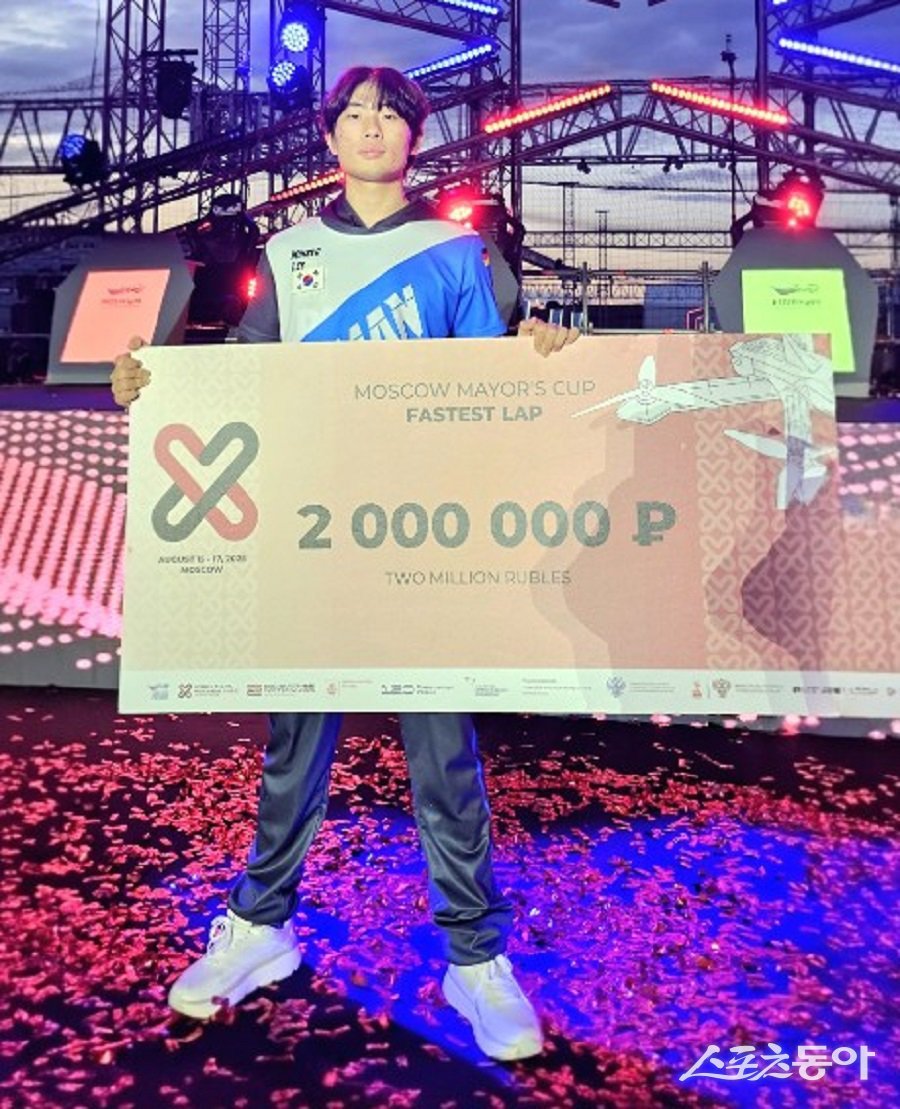 경기광주시 드론스포츠협회 소속 이민서 선수가 국내외 대회에서 잇따른 우승을 거두며 광주시의 위상을 높이고 있다(이민서 선수). 사진제공|광주시