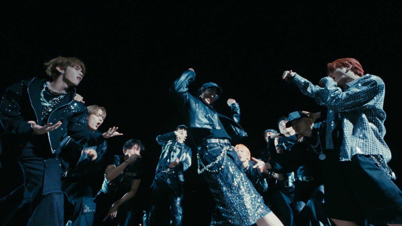 싸이커스가 미니 6집 ‘하우스 오브 트리키 : 레킹 더 하우스’로 세계관 시리즈의 완결을 예고하며 컴백에 대한 기대감을 높였다. 사진제공 | KQ 엔터테인먼트