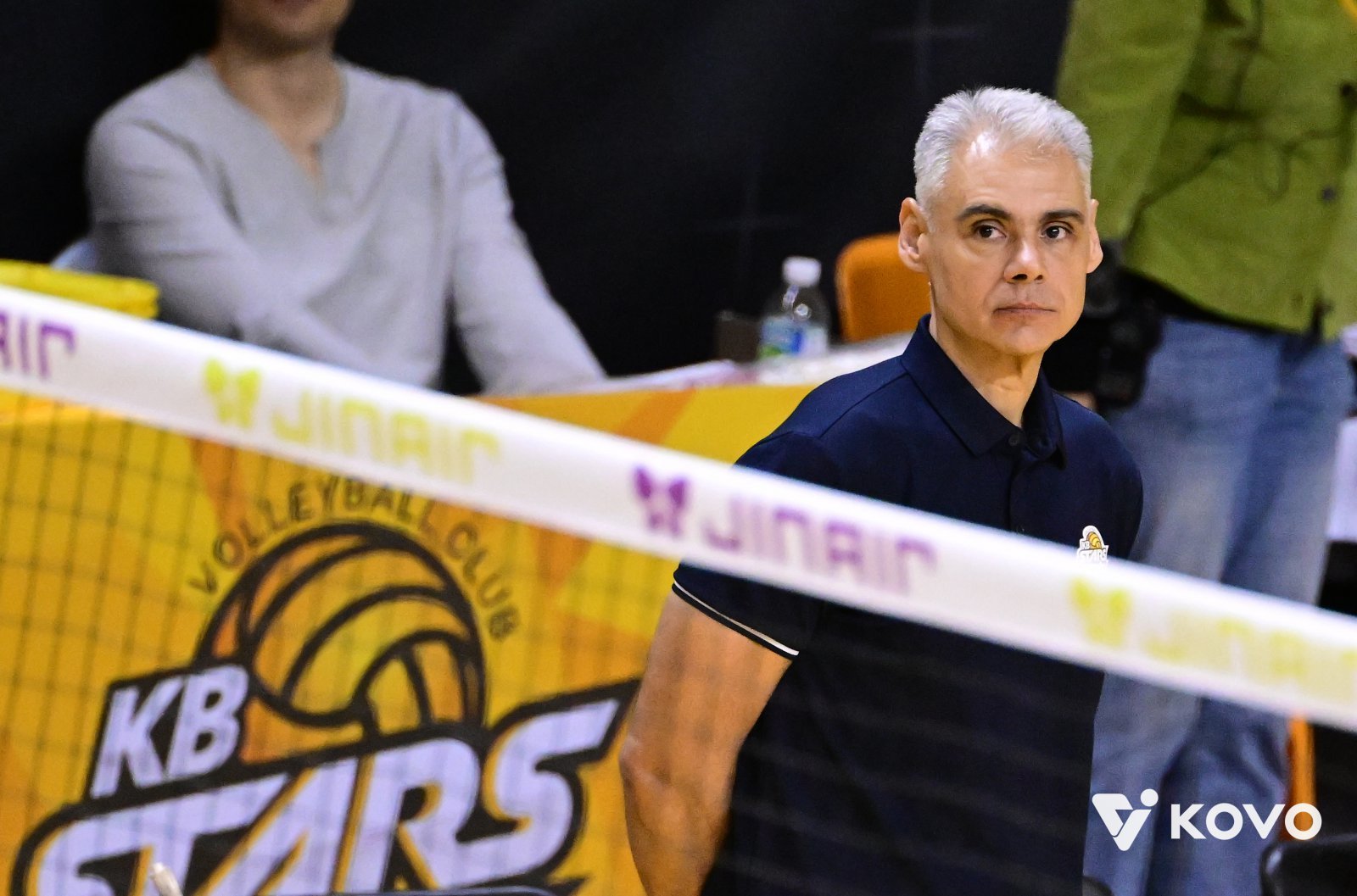 레오나르도 카르발류 KB손해보험 감독은 30일 OK저축은행과 홈경기에서 세트 스코어 3-0 완승을 거둔 뒤 “부임 후 가장 기복이 없고 안정적인 경기였다”며 만족감을 드러냈다. 사진제공|KOVO