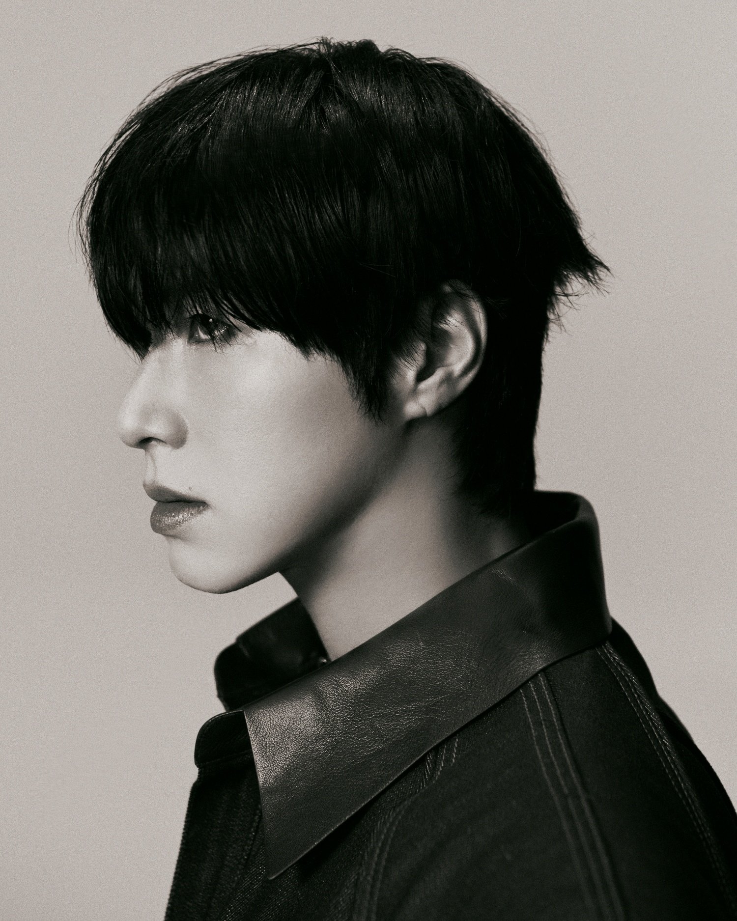 유노윤호가 첫 정규 앨범 ‘I-KNOW’의 하이라이트 메들리 영상을 공개했다. 더블 타이틀곡 ‘Stretch’와 ‘Body Language’를 비롯해 엑소 카이, 아이들 민니가 피처링에 참여하며 다채로운 음악 세계를 예고했다. 사진제공|SM엔터테인먼트