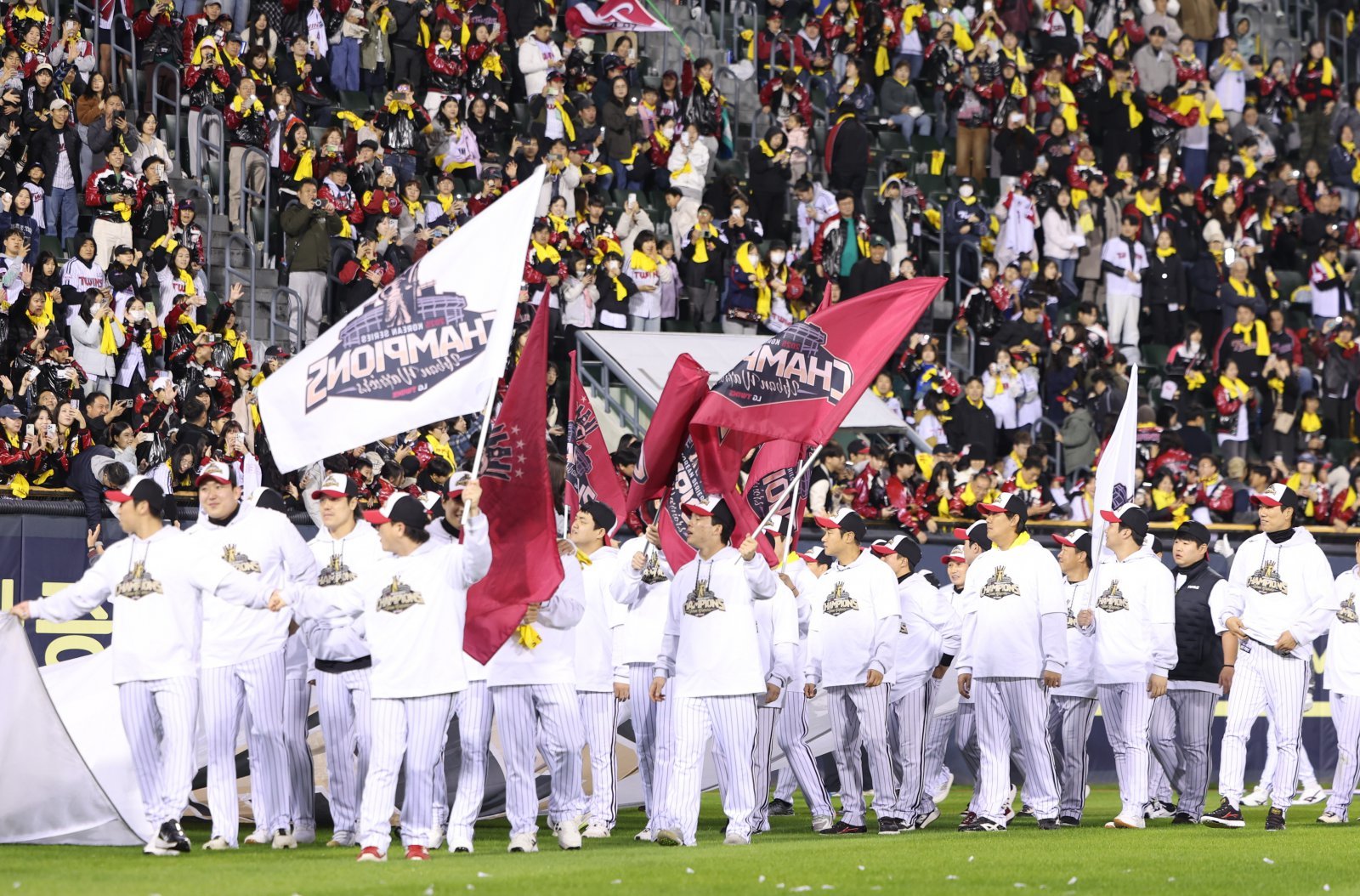 FA 전쟁·국대 평가전·2차드래프트·시상식까지…11월에도 야구는 계속됩니다!