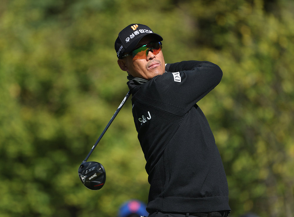 렉서스 마스터즈 최종 라운드 4번 홀에서 티샷을 하고 있는 김재호. 사진제공 | KPGA