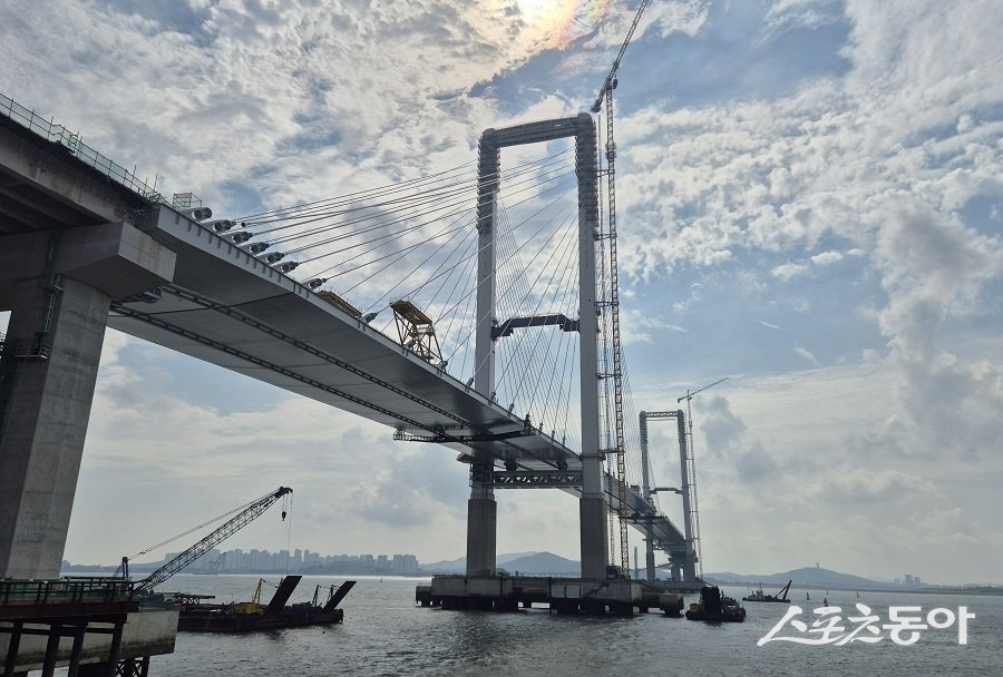 õû, õ ٴ  184.2m 롯 ̱ ȸ   Ϸ