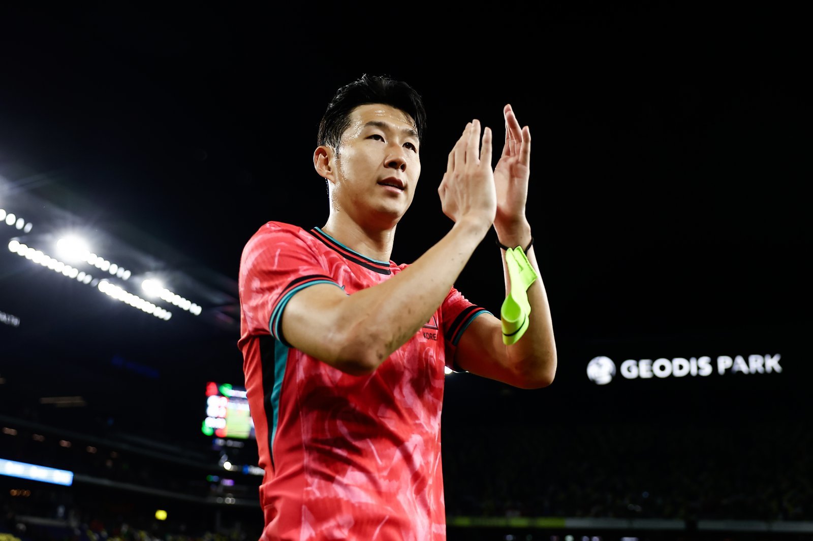 11월 대표팀 공격진이 한층 묵직해졌다. 주장 손흥민은 LAFC에선 최전방 공격수로 출전하며 ‘제2의 전성기’를 열었으나 투톱의 한축, 또는 왼쪽 윙포워드 이동도 가능하다. 사진제공|대한축구협회