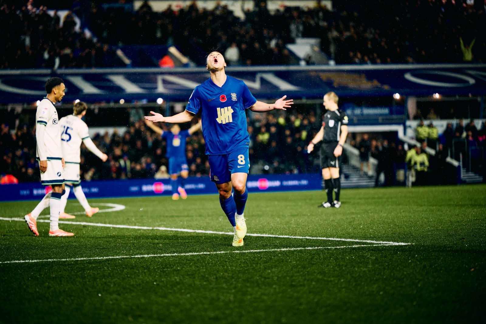 버밍엄 미드필더 백승호가 5일(한국시간) 밀월과 홈경기에서 선제골을 넣은 뒤 세리머니를 하고 있다. 사진출처｜버밍엄 페이스북