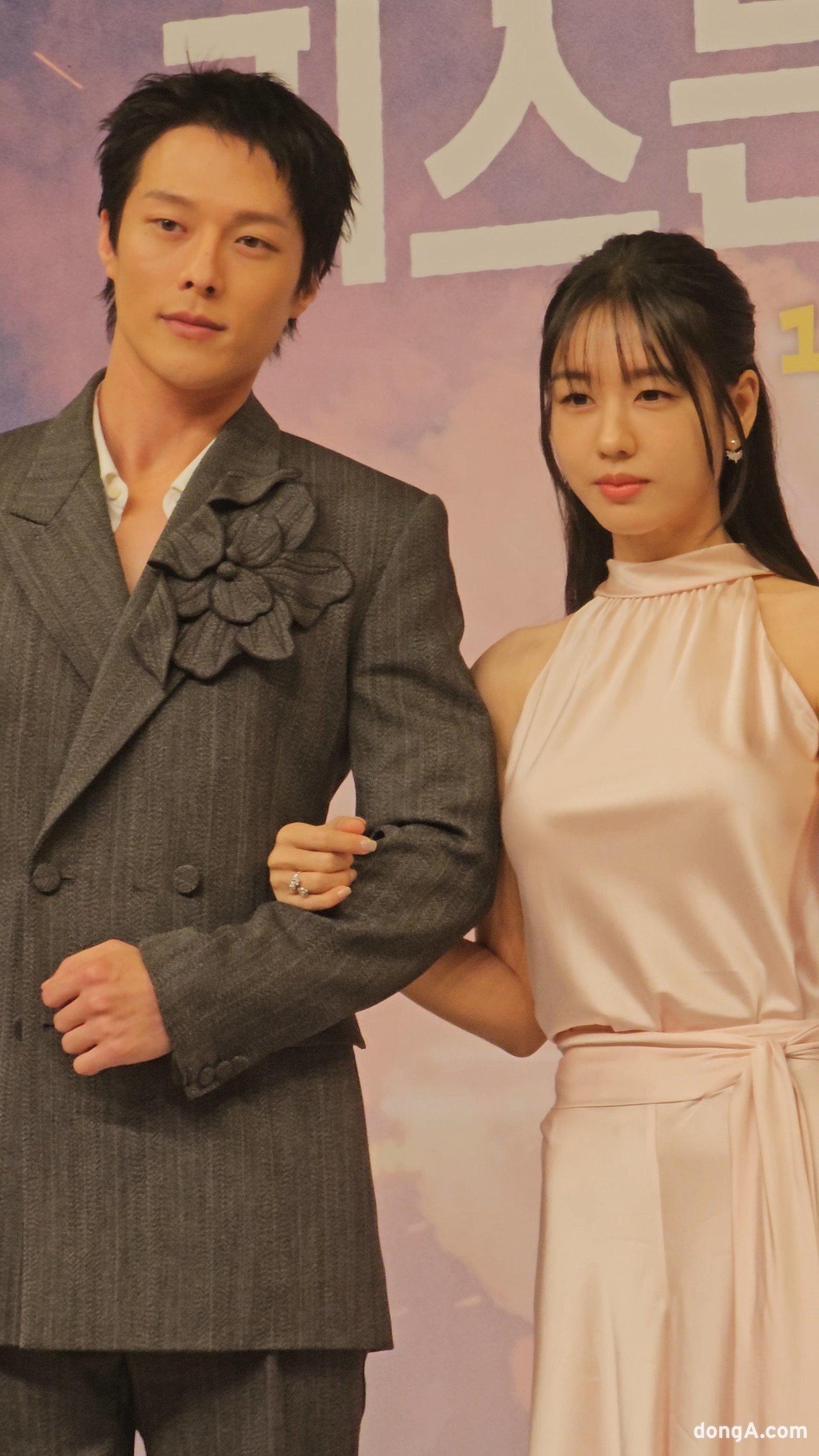 ‘키스는 괜히 해서!’ PD, 유부녀 불륜 미화 우려에 답했다