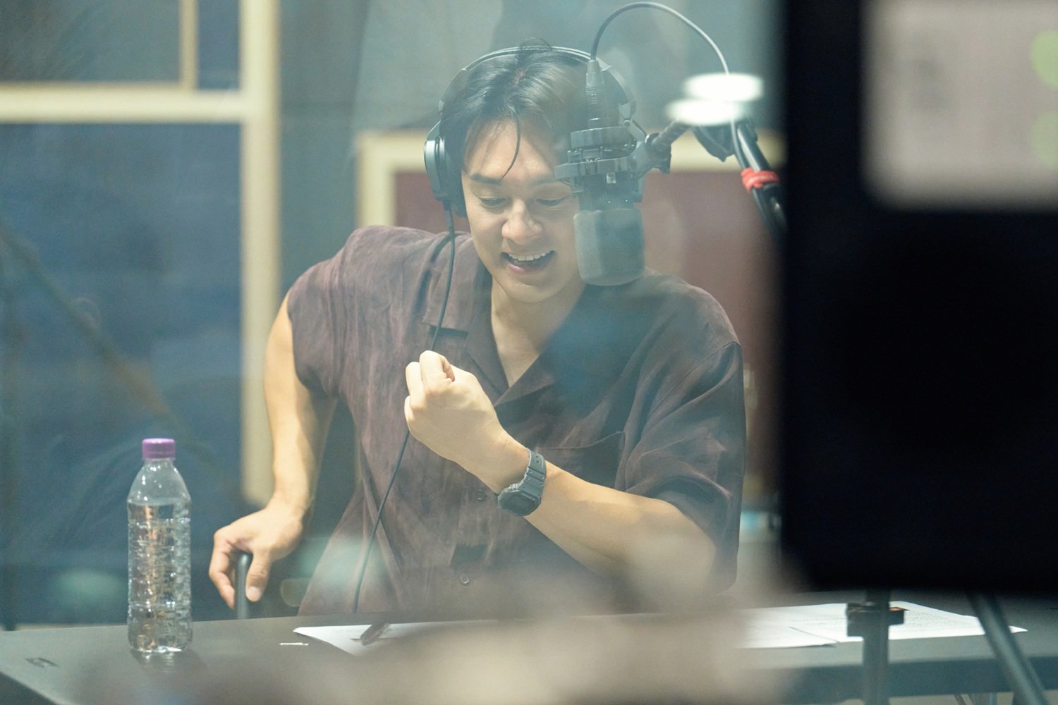 로랑 그라소 개인전 ‘미래의 기억들’ 오디오 도슨트 녹음에 재능기부로 참여한 방송인 오상진. 사진제공ㅣ헤레디움