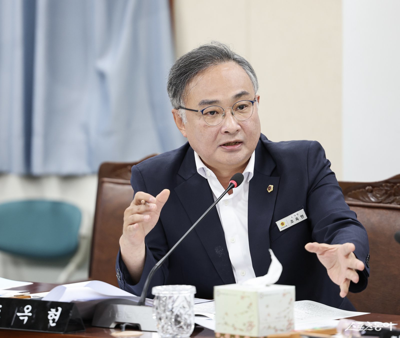 조옥현 전남도의원이 지난 5일 2025년도 문화융성국 행정사무감사에서 전남정보문화산업진흥원 인력 안정화와 정원 확충 필요성을 제기하고 있다. 사진제공=전남도의회