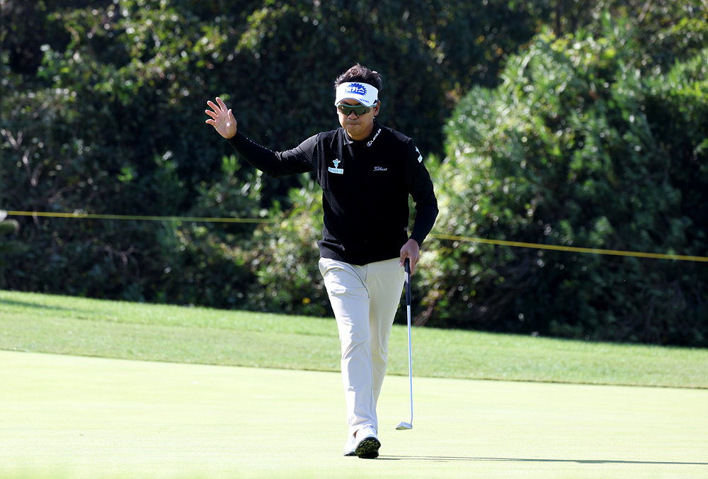 박상현이 9일 KPGA 투어 챔피언십 최종라운드 4번 홀에서 버디에 성공한 뒤 세리머니를 하고 있다. 사진제공 | KPGA