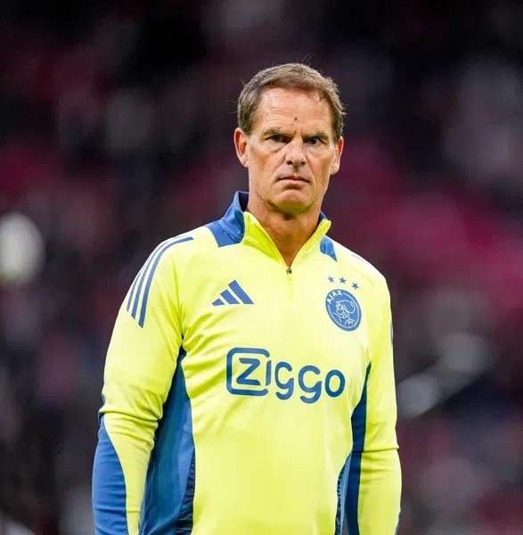 프랑크 데부어 감독은 화려한 선수 시절에 비해 지도자로서의 성과는 초라한 편이다. 사진출처|부트발 인터내셔널 홈페이지