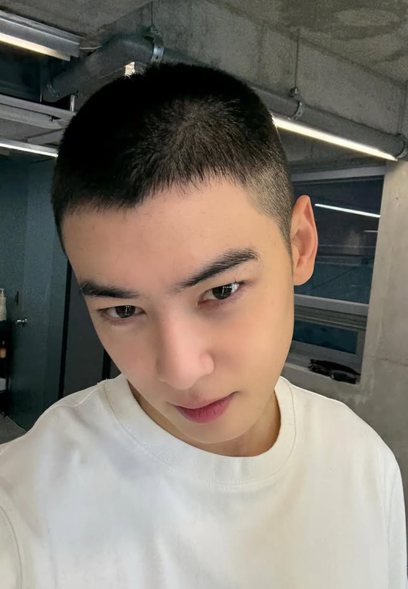 사진 | 차은우 인스타그램