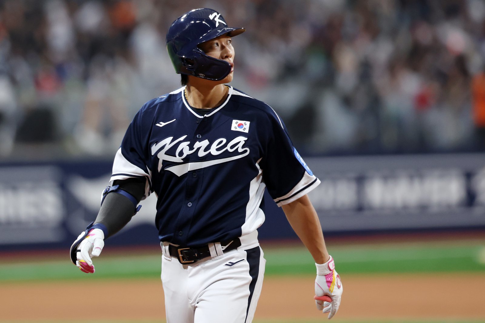 송성문(사진)은 15일 도쿄서 열린 도쿄돔서 열린 ‘K-베이스볼 시리즈’ 일본과 1차전 4회초 솔로포를 터트렸다. 안현민에 이어 연속 타자 홈런을 쳐 공격에 활력을 불어넣었다.｜뉴시스