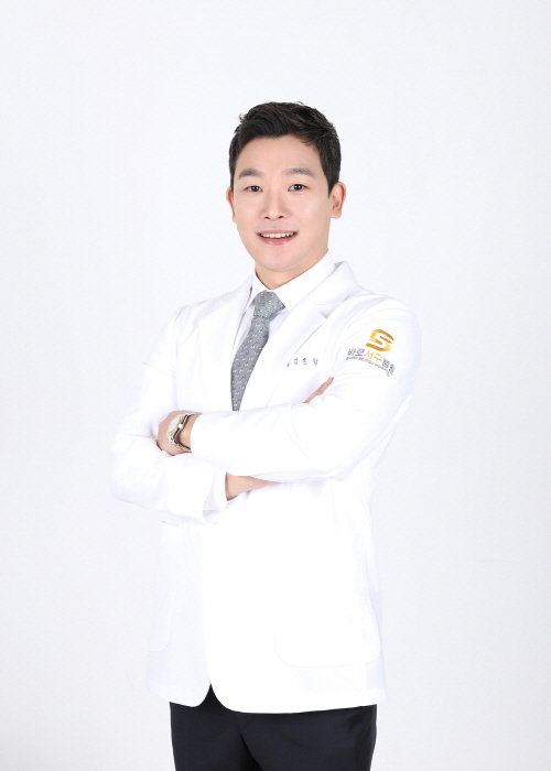 바로서구병원 김훈철 원장