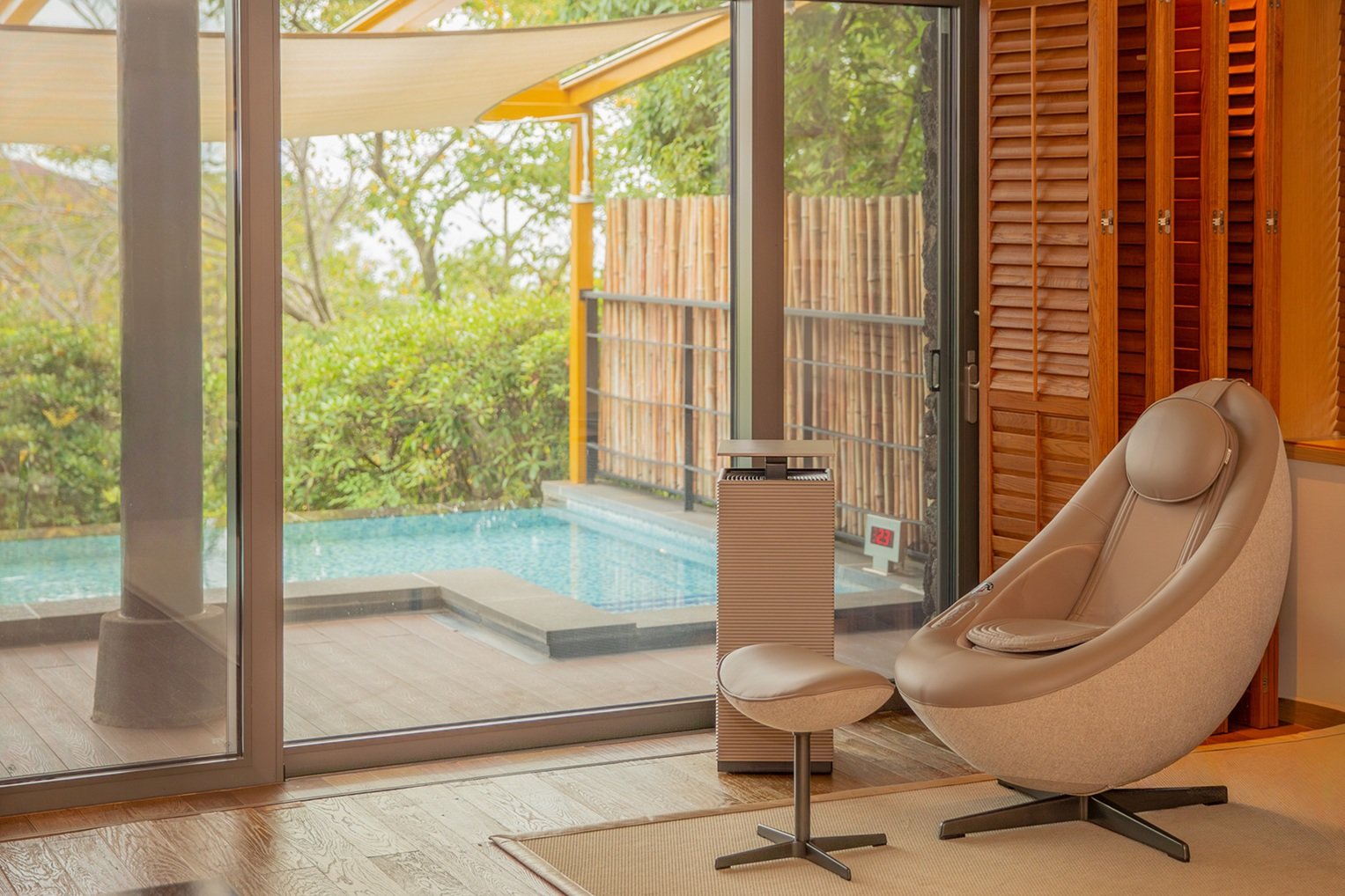 롯데호텔제주, 코웨이 안마의자&공기청정기