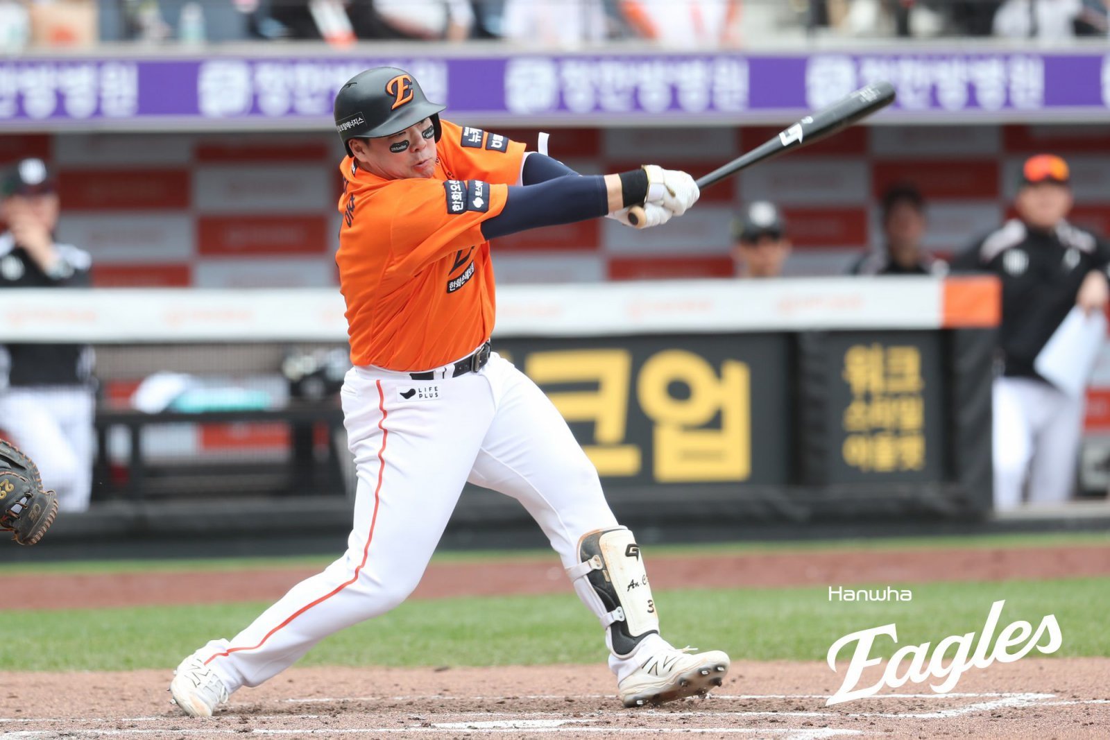 키움은 19일 열린 2차 드래프트서 베테랑 안치홍을 영입했다. 타선의 중심을 잡아 줄 선수로 많은 기대를 하고 있다. 사진제공|한화 이글스